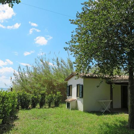 Holiday Home Chalet Del Lago By Interhome Bolsena Ngoại thất bức ảnh