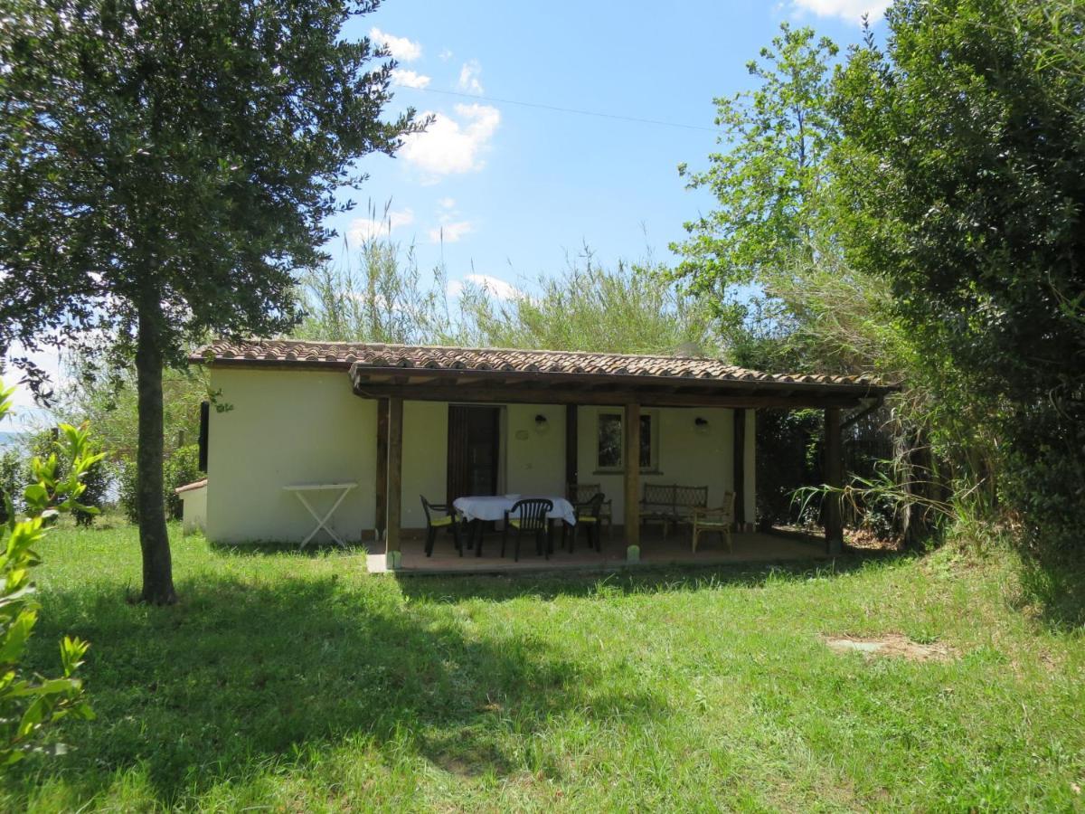 Holiday Home Chalet Del Lago By Interhome Bolsena Ngoại thất bức ảnh
