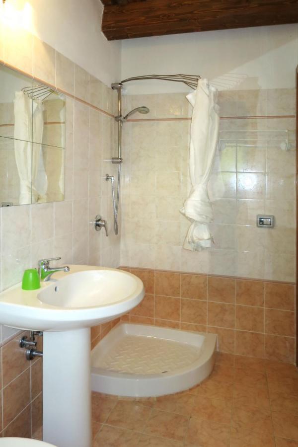 Holiday Home Chalet Del Lago By Interhome Bolsena Ngoại thất bức ảnh